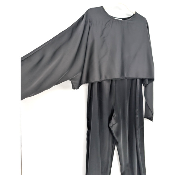 Nonchalant Label Emilia Satin Crop Top & Evory Satin Jogger Set Black Glam Small - Picture 6 of 14